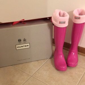 Hunter Original Rain Boots with Tall Boot Socks